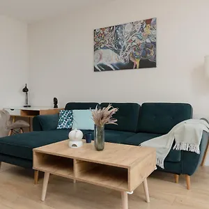 Chłodna European Square By Renters Warszawa