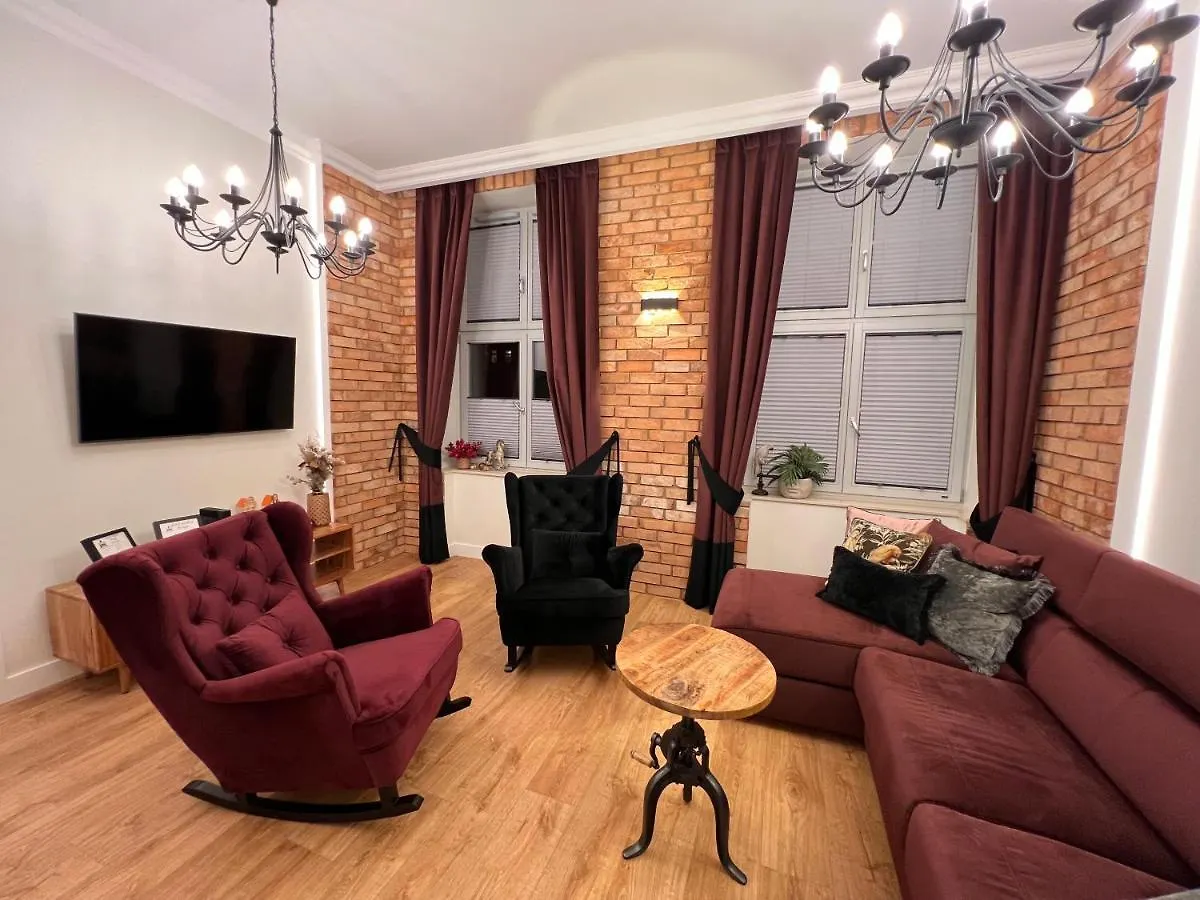 Brick Castle - Apartament Helga Wrocław 0*,  Polska